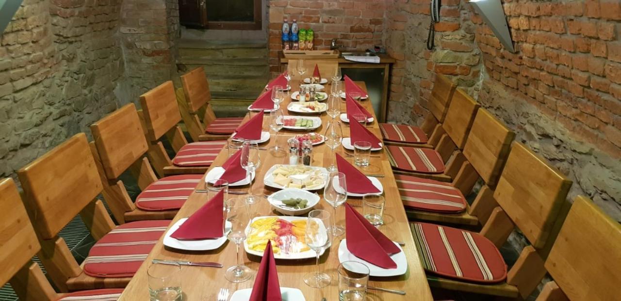 Hotel Penzion Na Hrade Olomouc Luaran gambar